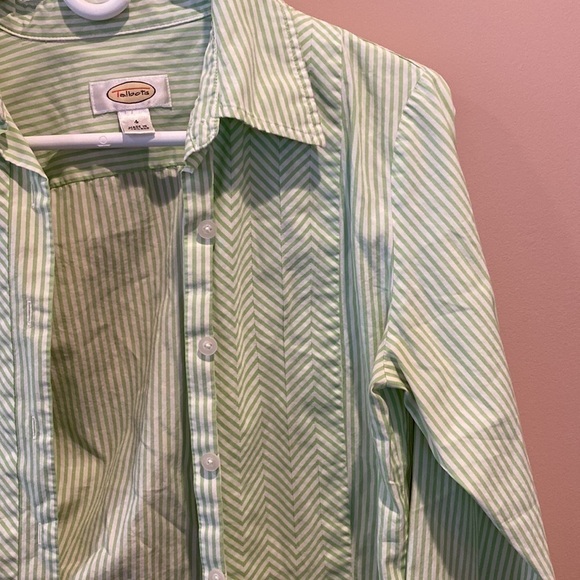 Vintage trendy Talbots button down - Picture 4 of 6